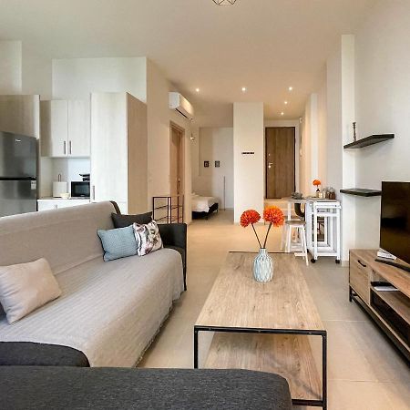 Soho Modern 55Sqm Studio With Secret Garden Διαμέρισμα Αθήνα Εξωτερικό φωτογραφία
